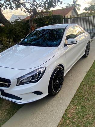 MERCEDES-BENZ CLA 180 1.6 CGI GASOLINA 7G-DCT MERCEDES-BENZ CLA 180 1.6 CGI GASOLINA 7G-DCT